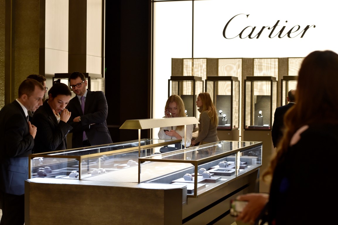 GENEVE du 18 au 22 janvier 2016. 26 ème SALON INTERNATIONAL DE LA HAUTE HORLOGERIE (SIHH). © NENCIOLI GILBERT - © MORVAN ALAIN photos SIHH Libres de Droits.